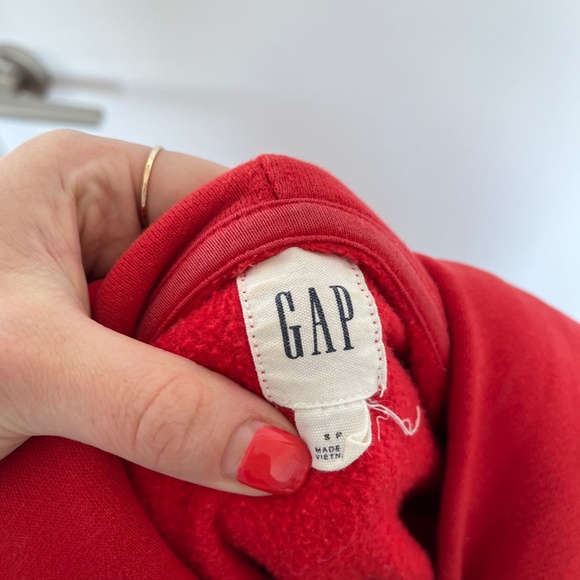 Red Cropped Hoodie - Picture 3 of 3